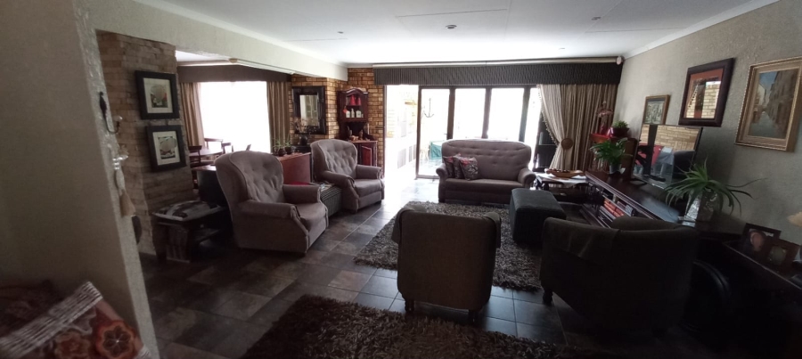 To Let 3 Bedroom Property for Rent in La Provance Free State